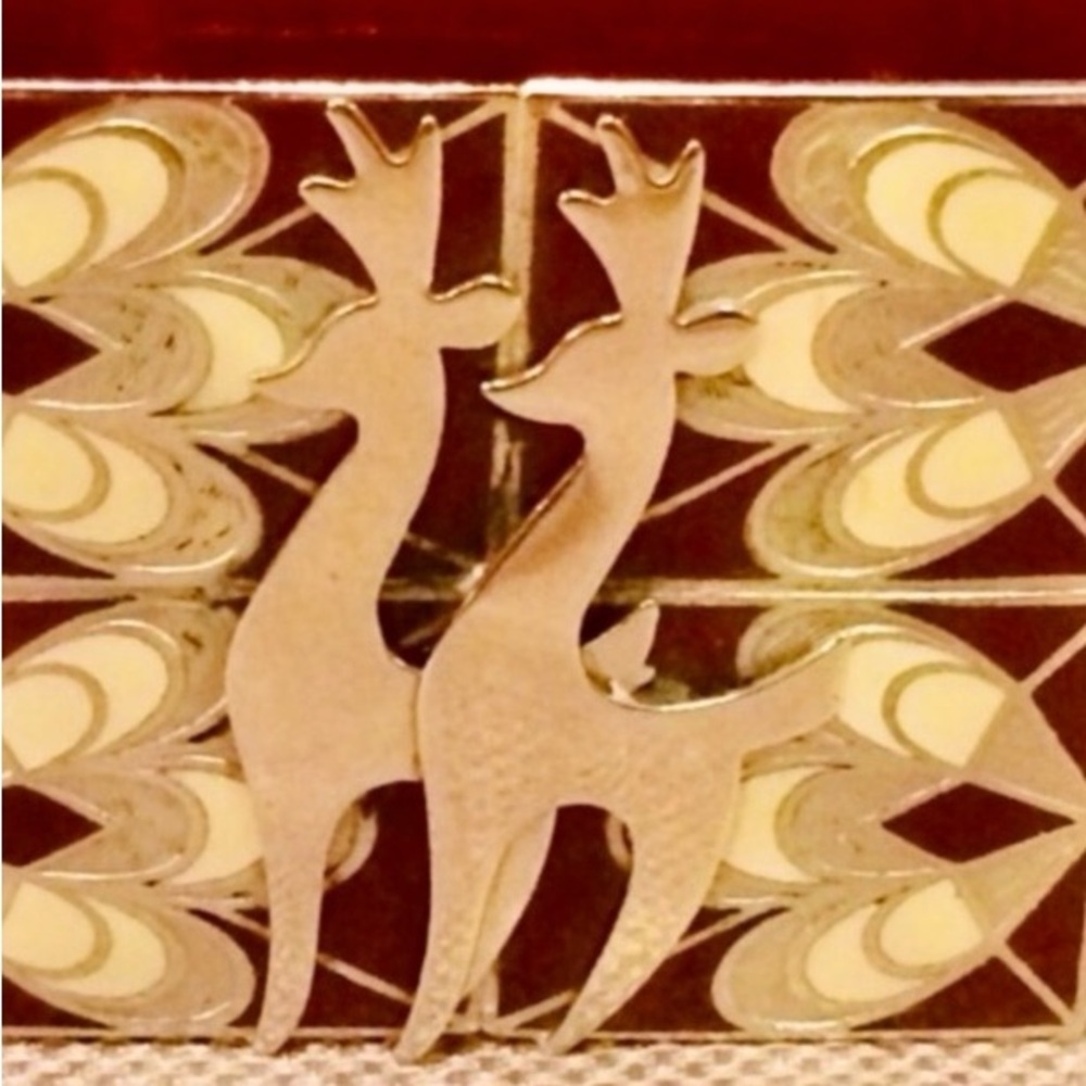 🦌Reindeer Beautiful Sandor Brooch,Signed🦌